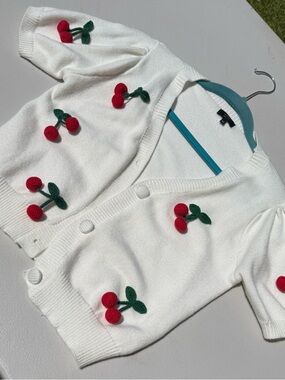 Cherry Knit Top 🍒 New / Never Worn